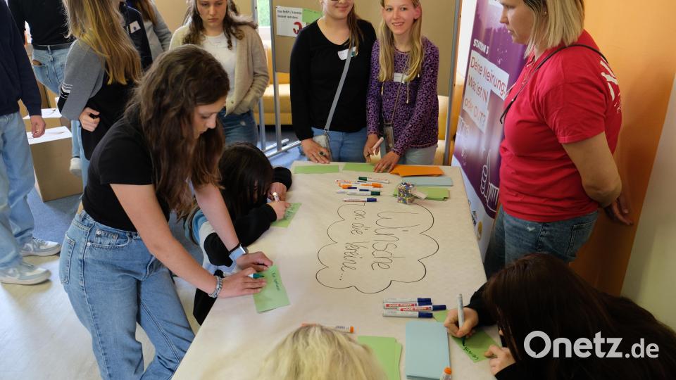 Dicht umlagert waren die Themenstationen. Bild: do