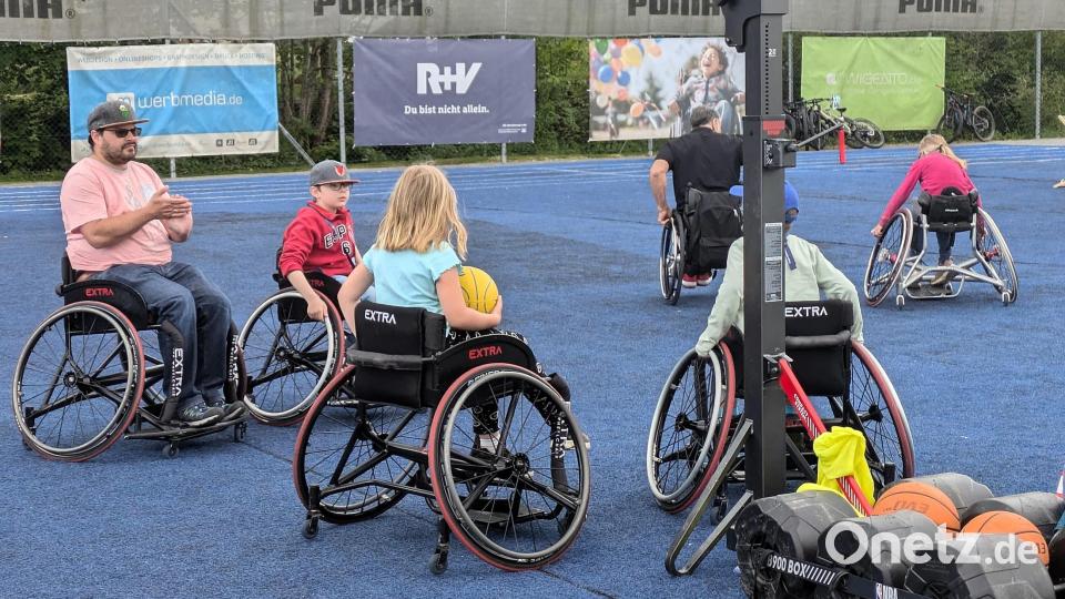 Rollstuhl-Basketballer zeigen viel Spielleidenschaft Bild: gau