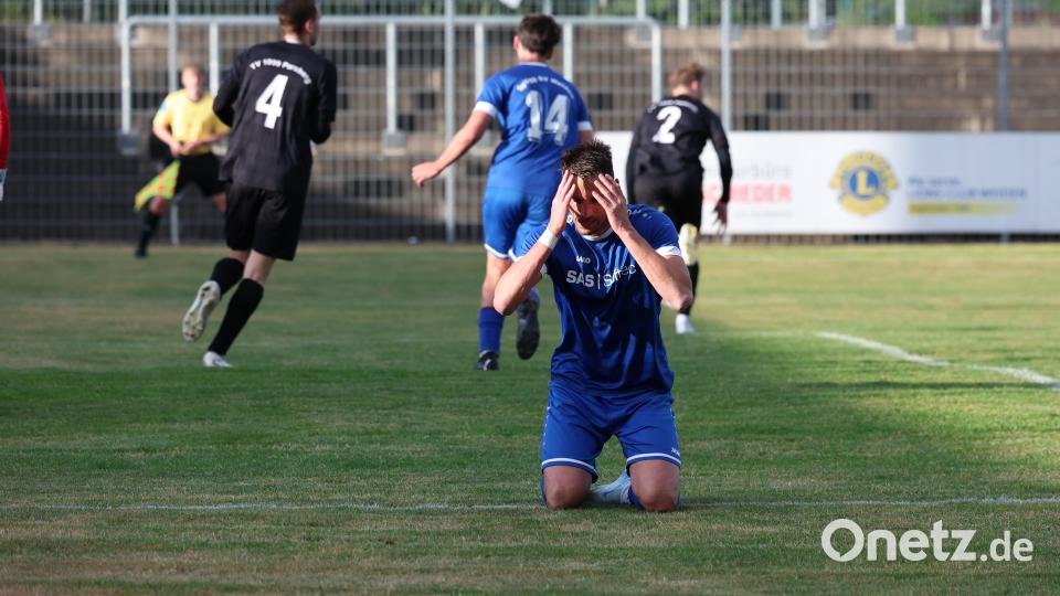 Landesliga-Relegation: Die SpVgg SV Weiden II und der TV Parsberg trennten sich 2:2. Bild: Dieter Jäschke