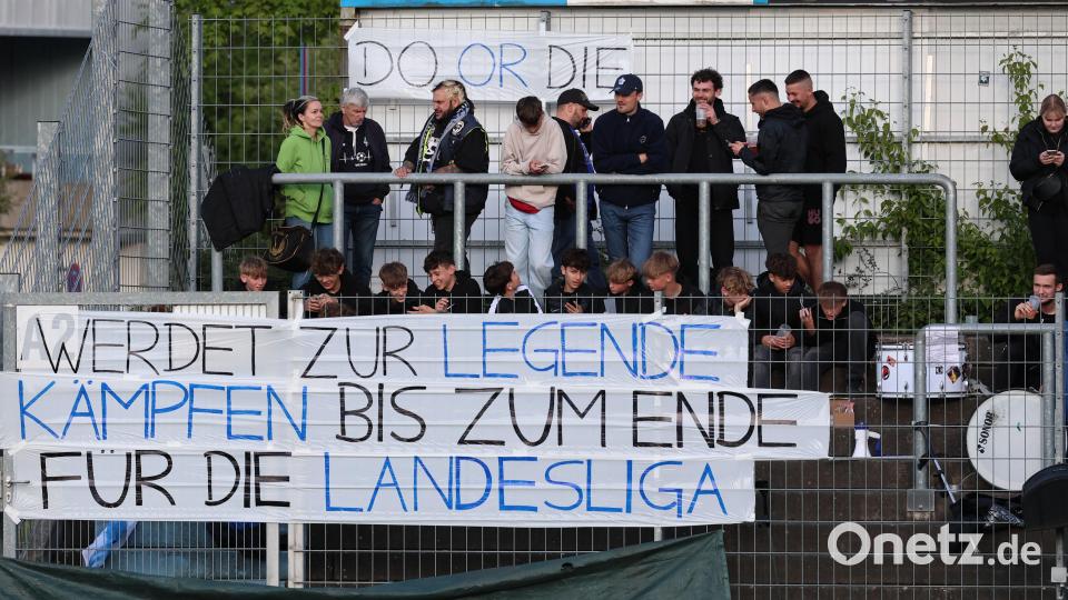 Landesliga-Relegation: Die SpVgg SV Weiden II und der TV Parsberg trennten sich 2:2. Bild: Dieter Jäschke