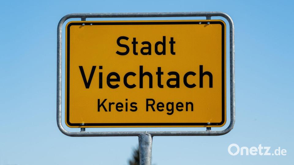 Viechtach ist eine Stadt im niederbayerischen Landkreis Regen und hat rund 9.000 Einwohner. (Archivfoto) Bild: Armin Weigel/dpa