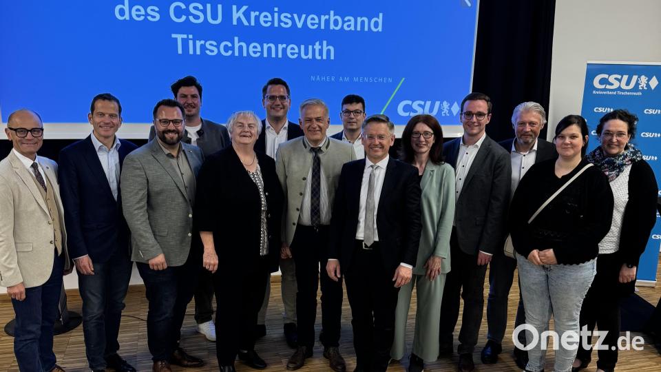 Der neue geschäftsführende Kreisvorstand. Bild: CSU-Kreisverband Tirschenreuth