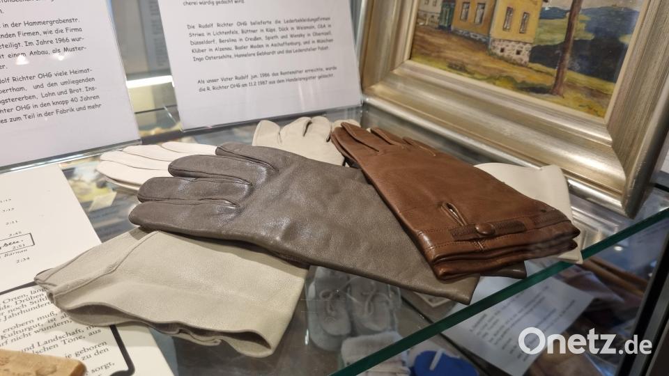 Von elegant bis zweckmäßig: Das Sortiment der Lederhandschuhfabrik war vielfältig. Bild: kaz