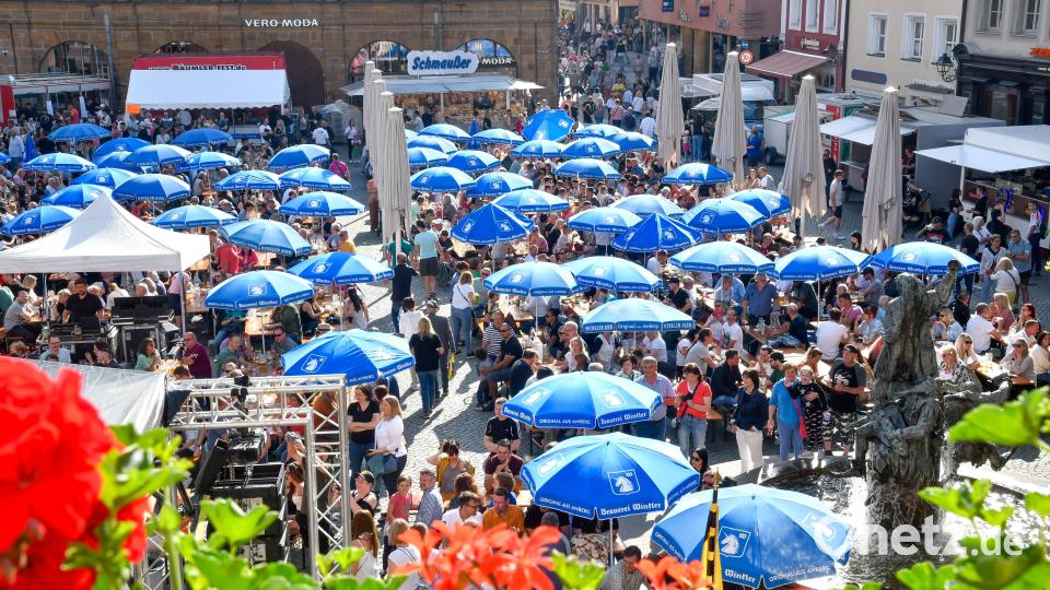 Der Marktplatz ist das Herzstück des Amberger Altstadtfests. Bild: Petra Hartl