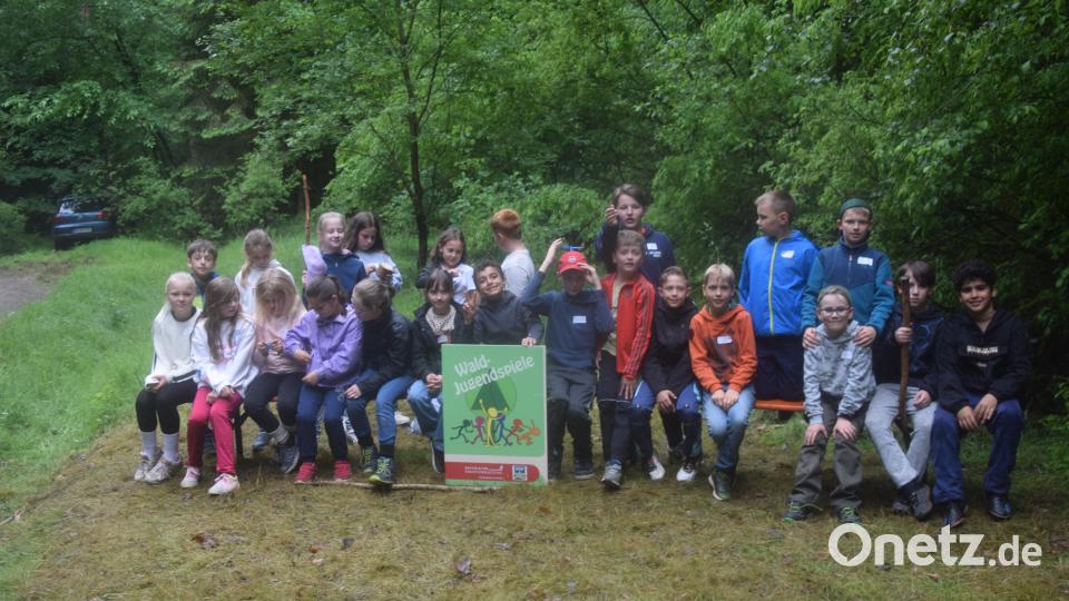 Mit einem Klassenfoto ist die Grund- und Mittelschule Vohenstrauß dabei. Bild: fz