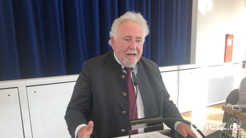Grußredner war Kreisseniorenbeauftragter Peter Gold aus Tirschenreuth. Bild: wro