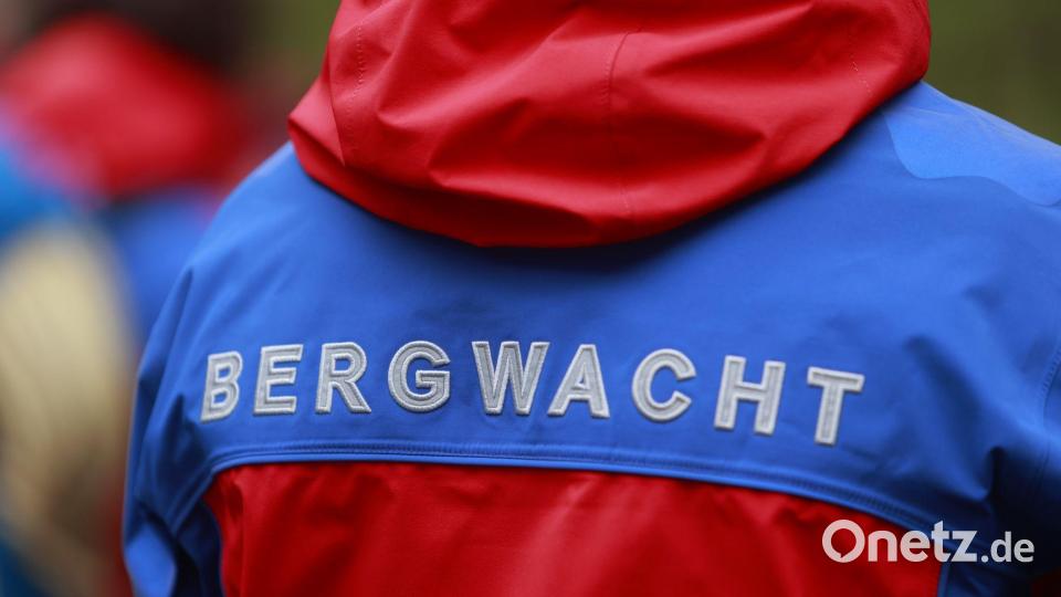 Der Einsatz der Bergrettung dauerte beinahe die ganze Nacht lang. Symbolbild: Matthias Bein/dpa