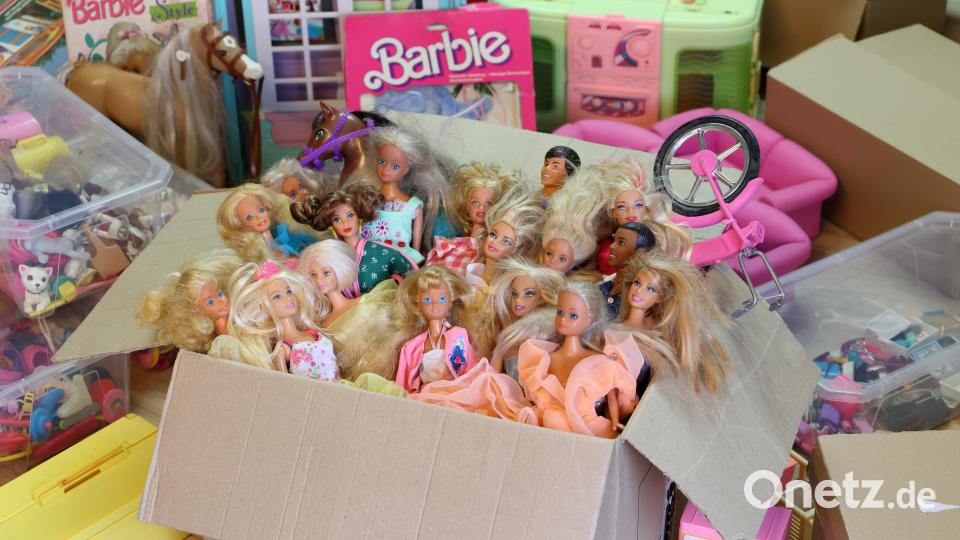 Du wirst staunen, was man auf dem Flohmarkt alles finden kann. Bild: Aygul Bulté - stock.adobe.com