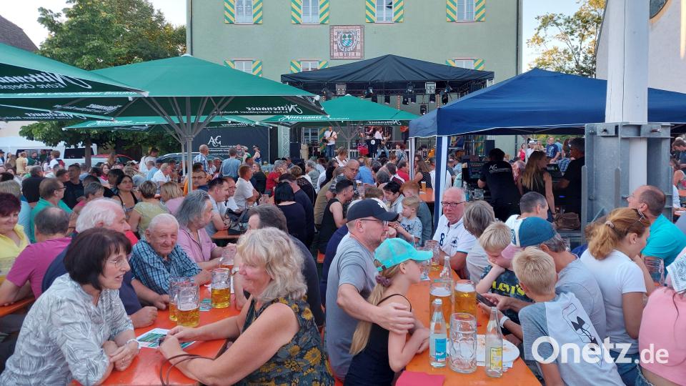 Beim Bürgerfest in Nittenau werden viele Gäste erwartet. Archivbild: Alexandra Oppitz