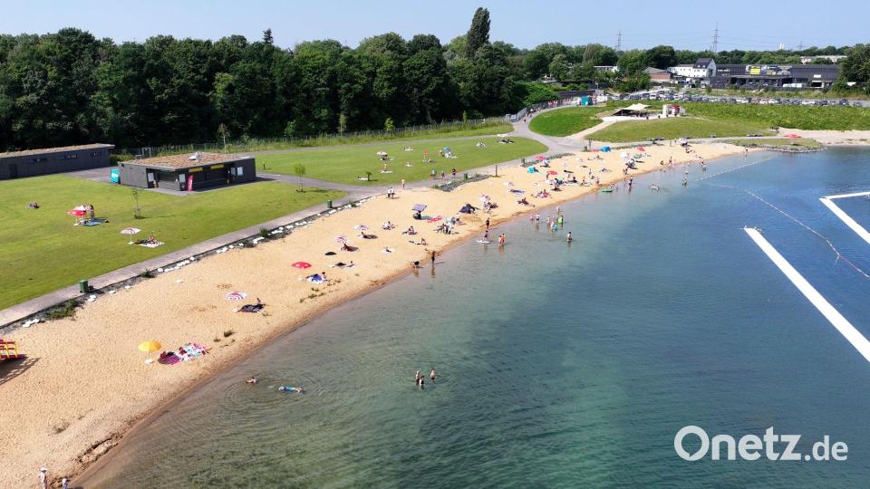 Ein dreijähriger Junge starb nach einem Badeunfall im Rather See in Köln. (Archivfoto) Bild: Sascha Thelen/dpa