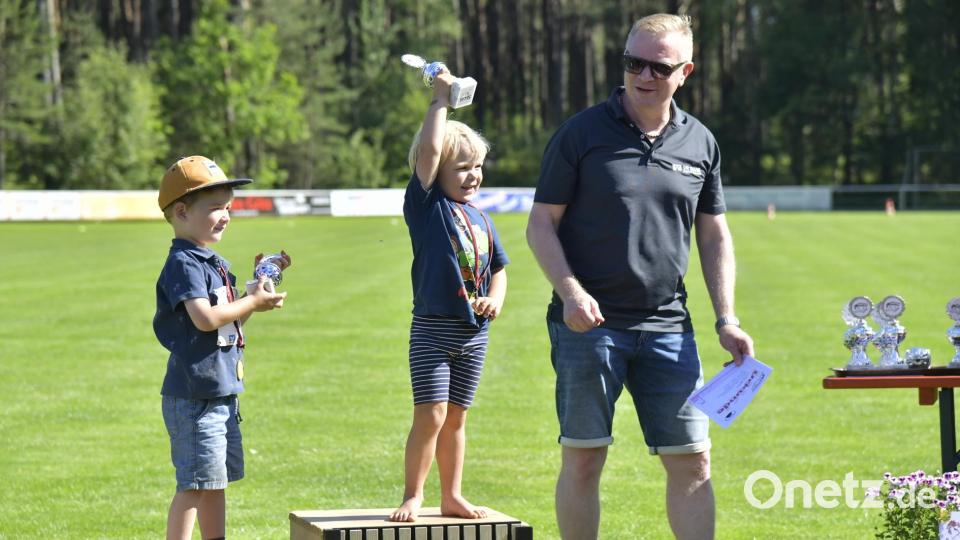 &quot;So sehn Sieger aus&quot; beim Hahnenkammlauf in Edelsfeld Bild: Hubert Ziegler