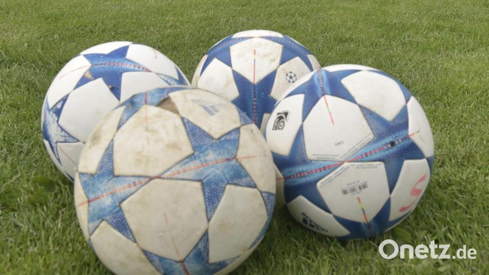Auch beim Fußball kann viel passieren. Ein &quot;Defi&quot; macht das Spiel sicherer. Bild: Daniel Kohl