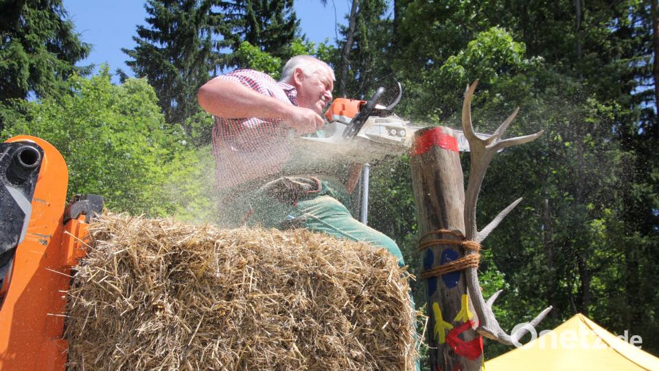 Marktrat Hubert Schwägerl in seinem Element: Action! Bild: kro