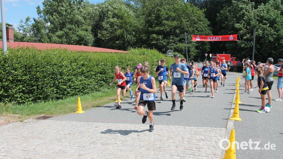 &quot;Auf geht&#039;s&quot; heißt es für die jungen Läufer. Bild: pi