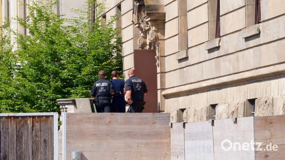 Der Verdächtige wurde am Mittwoch einem Ermittlungsrichter am Amtsgericht Schweinfurt vorgeführt. Bild: Daniel Vogl/dpa