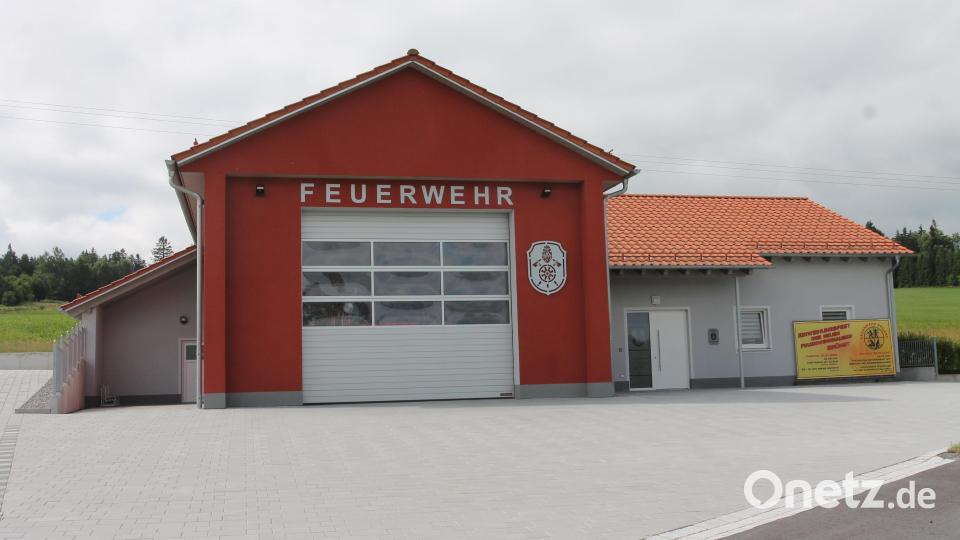 Die Feuerwehr Brünst freut sich schon auf ihr neues Domizil. Bild: pi