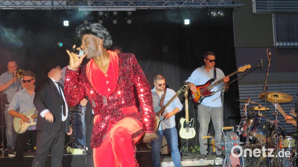 Lieder von James Brown sorgten ebenfalls für Stimmung. Bild: adj