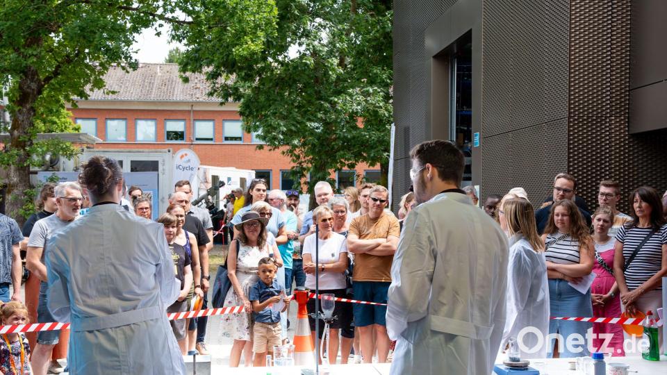 Der Tag der offenen Tür am Fraunhofer-Institut in Sulzbach-Rosenberg Bild: sba