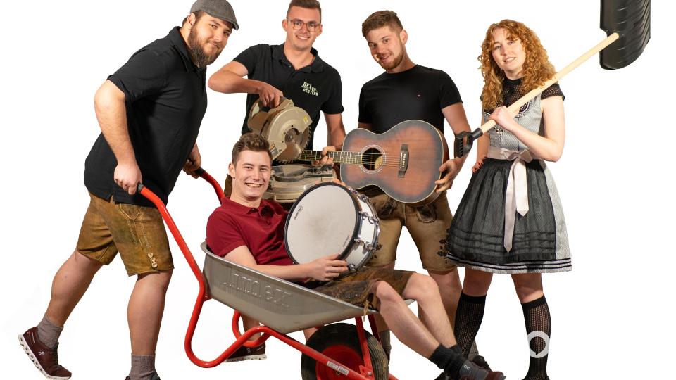 Am Samstag spielt die Band „Dei vo gestern“. Der Sound ist leidenschaftlich, rockig und mitreißend. Bild: exb; Dei vo gestern