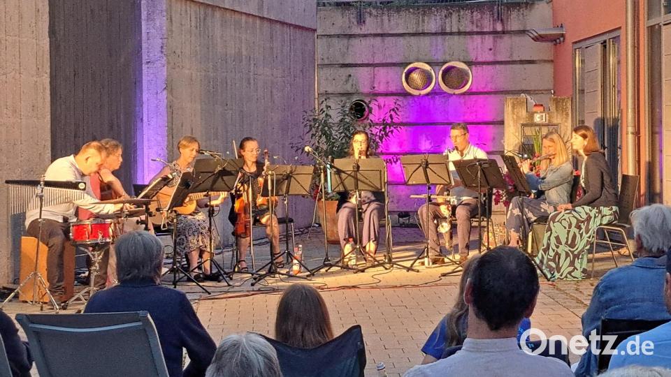Die Gruppe &quot;Windflieger&quot; interpretierte Musik aus verschiedenen Jahrhunderten in einem neuen Gewand. Bild: wel