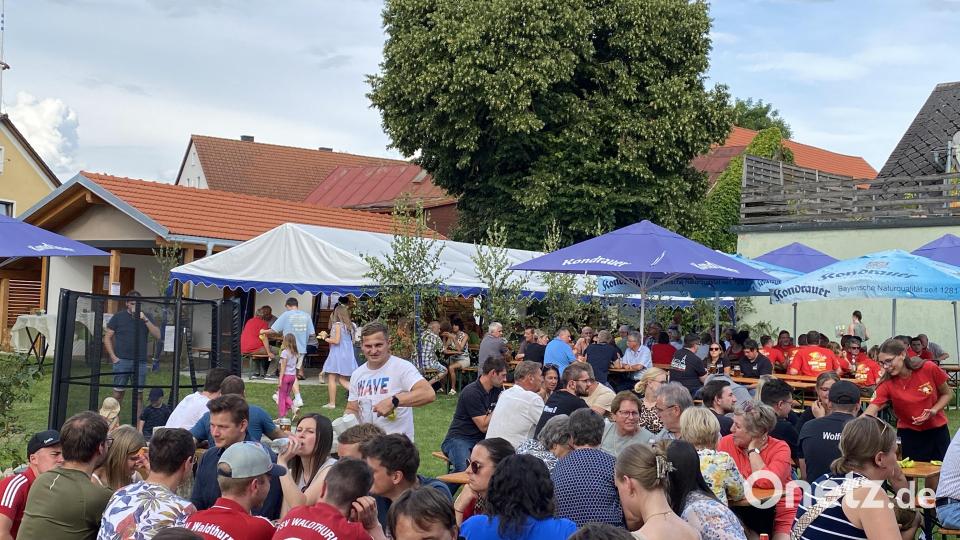 Das Spielberger Dorffest war Anziehungspunkt für Einheimische und viele Gäste. Bild: fvo