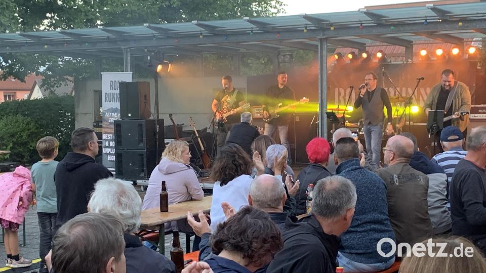 Serenadenfinale mit Rock aus den 70ern mit den &quot;Road Runnerz&quot;. Bild: adj