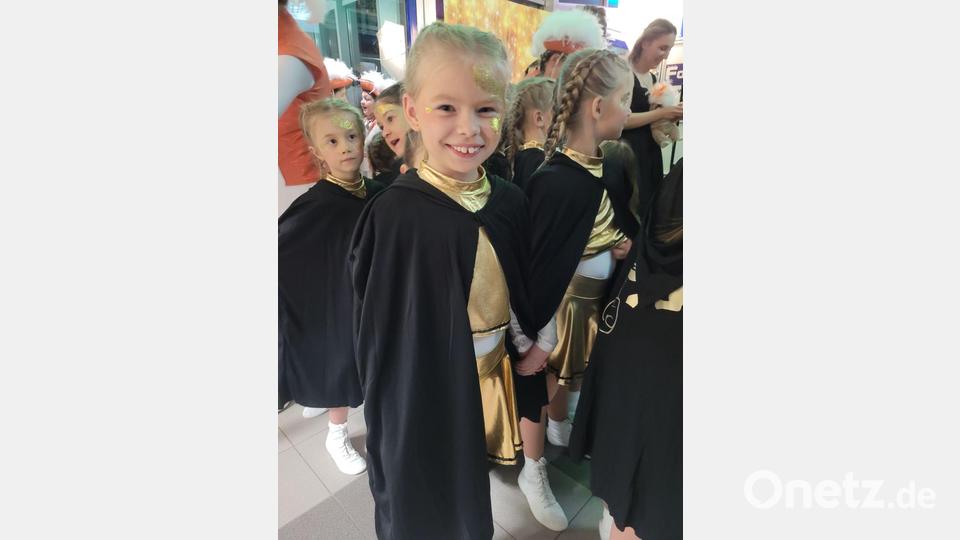 Marie macht das Tanzen in der Garde Spaß. Bild: Grundschule Neustadt
