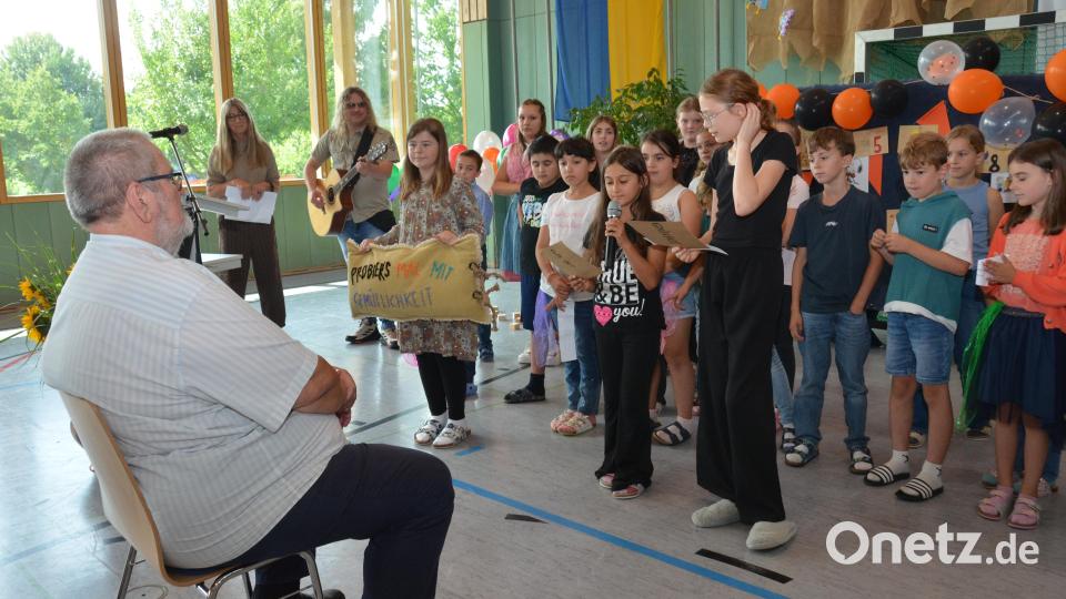 &quot;Probier&#039;s mal mit Gemütlichkeit&quot;, hieß ein Rat der Schüler der Offenen Ganztagsschule (OGTS). Bild: dob