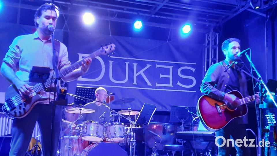 Duk3S stellten in Viehberg live ihr erstes Album vor. Bild: oe