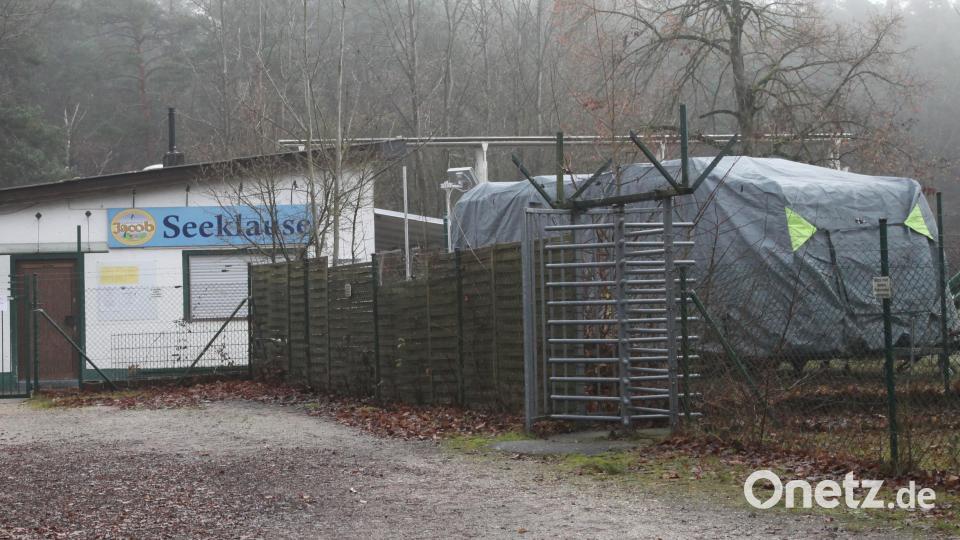 Die Seeklause im Stadtsüden soll einem Hotelbau weichen. Doch bis heute tut sich dort nicht viel. Das Strandbad ist bei schönem Wetter geöffnet. Bild: Hirsch