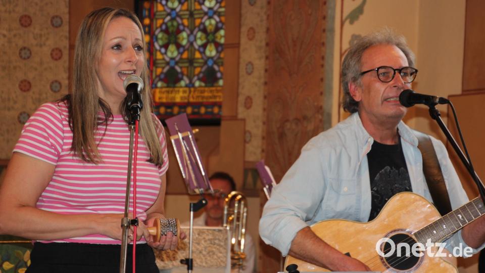 Die &quot;Stars&quot; der Serenade waren Andrea Storch-Mayerhofer und Thomas Beer als &quot;Just Two&quot;. Bild: kro
