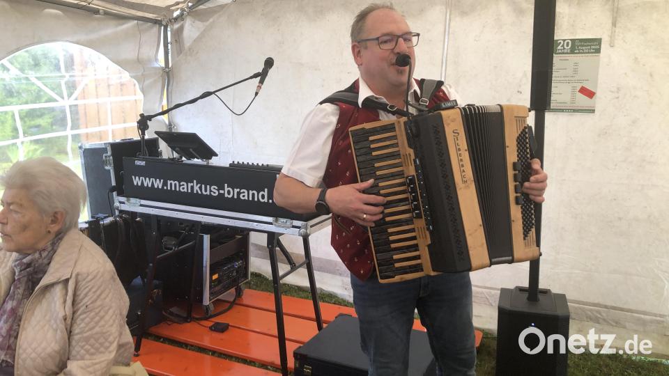 Für Unterhaltungsmusik sorgte Markus Brand aus Kastl bei Kemnath in der Oberpfalz. Bild: wro