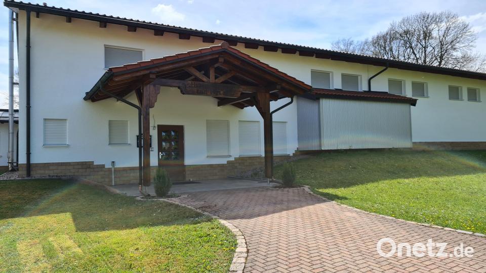 Als erstes wurde die Sanierungsmaßnahme an der Außenfassade des Schießstandes abgeschlossen. Bild: rwo