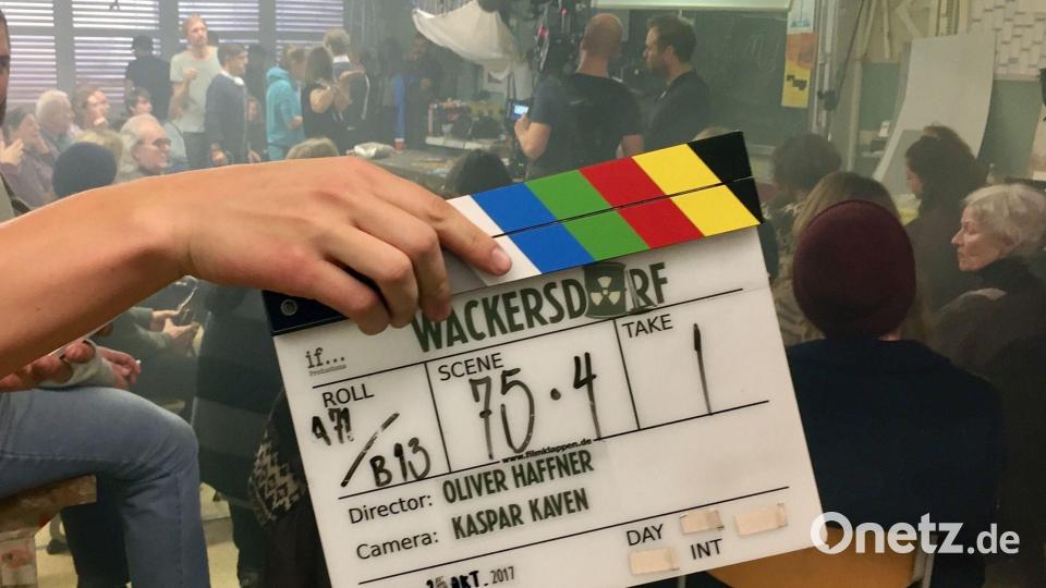 Klappe und fertig: Der Film &quot;Wackersdorf&quot; ist nicht nur abgedreht und geschnitten, sondern mittlerweile bereits in einer ersten Vorführung der Presse gezeigt worden. Bild: Gerhard Götz