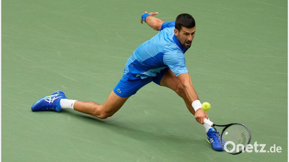 Novak Djokovic läuft dem ersehnten 25. Grand-Slam-Titel hinterher. Bild: Mary Altaffer/AP/dpa