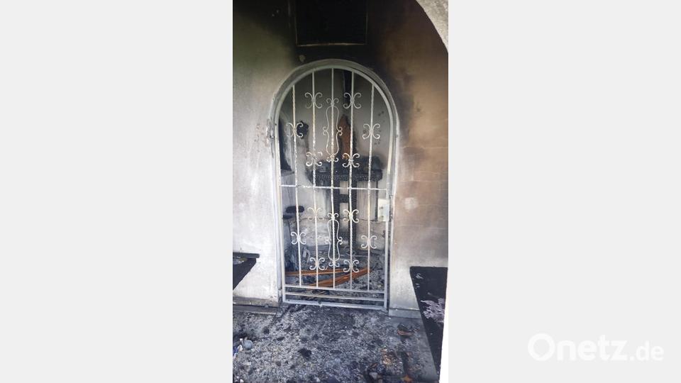 Bei einem Feuer war der Innenraum der Kapelle ausgebrannt. Bild: exa