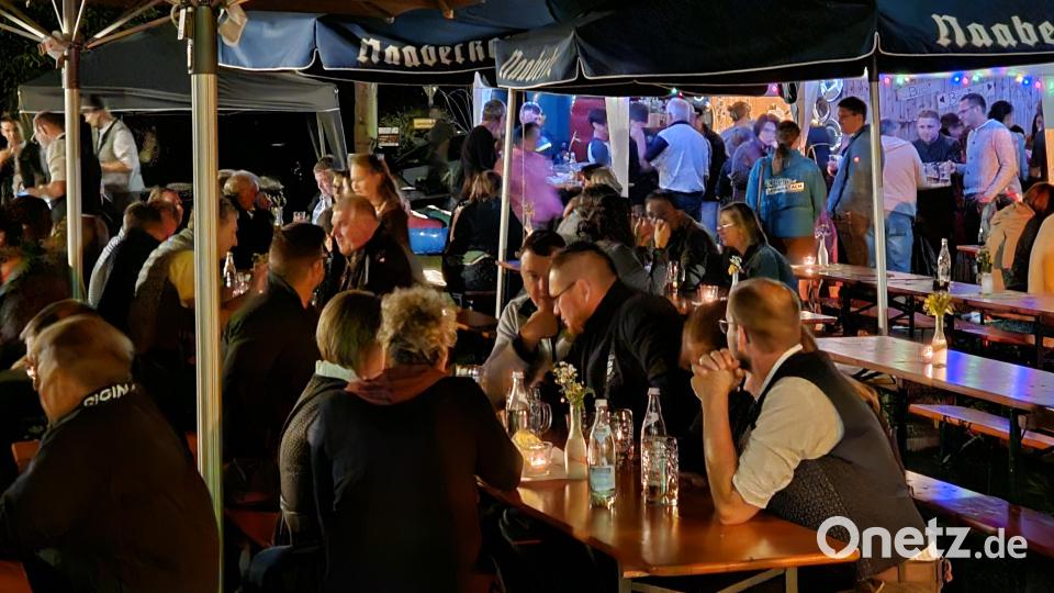 Der Kirwa-Montag in Altfalter ist gelungen. Der Tag startete mit dem legendären Frühschoppen. Bild: ga