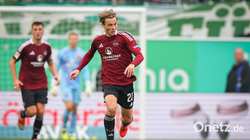 Mit Caspar Jander könnte ein Leistungsträger den 1. FC Nürnberg noch in diesem Sommer verlassen. (Archivbild) Bild: Daniel Karmann/dpa
