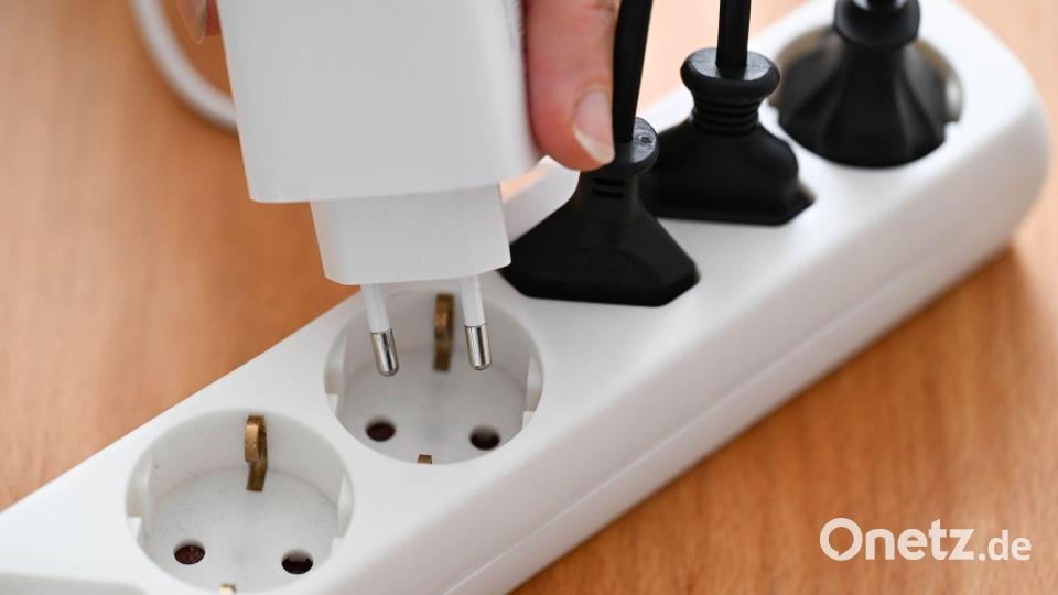 Eine Senkung der Stromsteuer für alle ist nicht geplant. (Symbolbild) Bild: Bernd Weißbrod/dpa