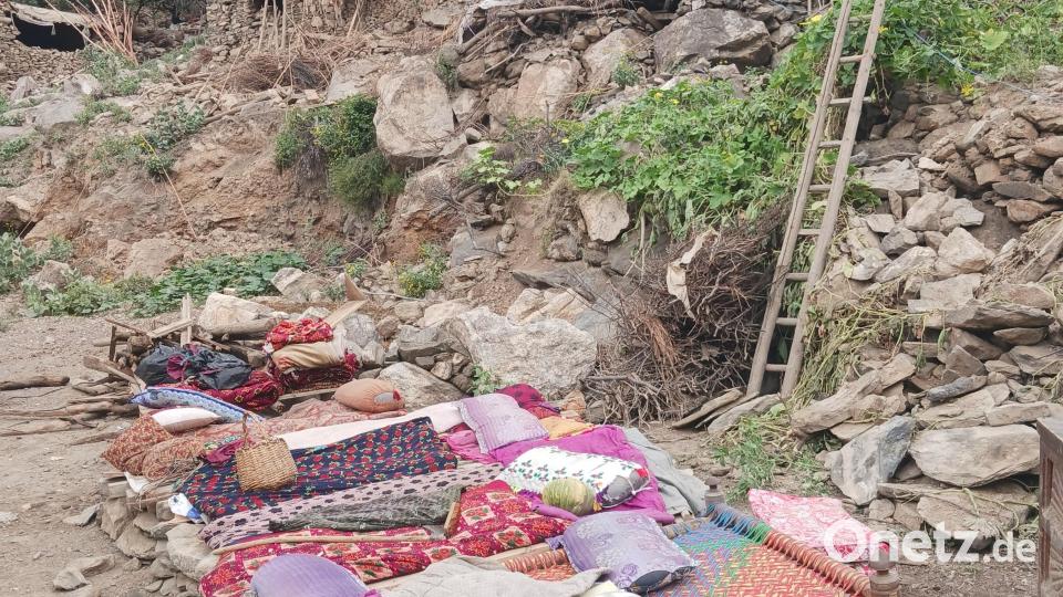 Shelter Now entsandte sofort ein Erkundungsteam in die Region. Vor Ort herrschte Chaos, da das Beben unerwartet kam und keine Warnung erfolgen konnte – in dieser Region gibt es keine speziellen Geräte zur Vorhersage von Naturkatastrophen. Bild: Shelter Now