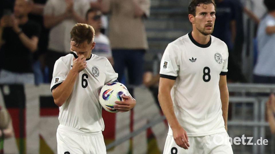Frust bei Joshua Kimmich (l) und Leon Goretzka nach dem 0:1. Bild: Christian Charisius/dpa