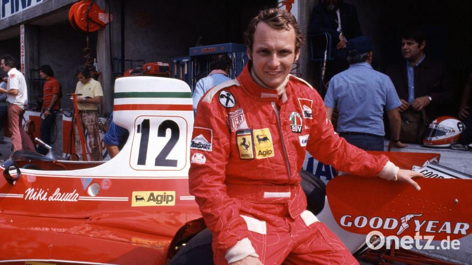 In Erinnerung an Lauda ersten WM-Titel bekommen die Ferraris in Monza eine spezielle Lackierung. Bild: Lapresse/Lapresse via ZUMA Press/dpa