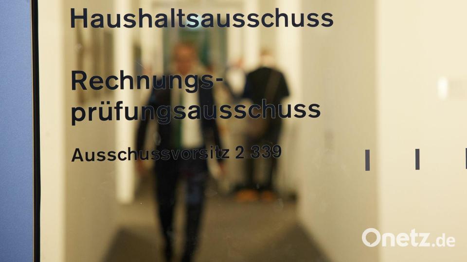 Der Bundesetat für 2025 steht: Der Haushaltsausschuss des Bundestags hat seine Bereinigungssitzung abgeschlossen. Mitte September wird er im Parlament verabschiedet. Bild: Joerg Carstensen/dpa