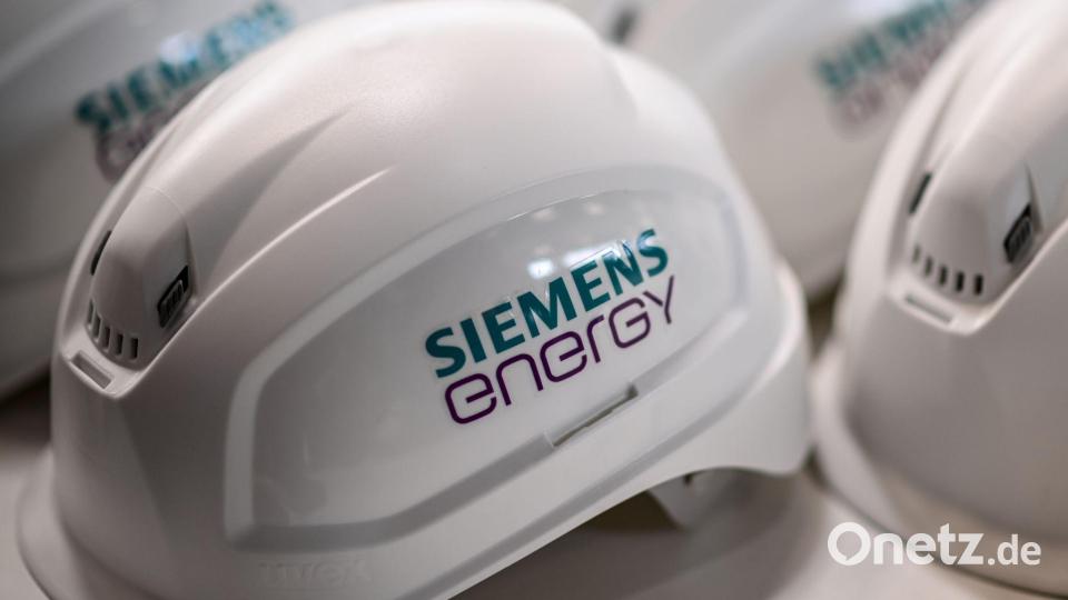 Der Münchner Energietechnikkonzern Siemens Energy schafft in seinem Transformatorenwerk in Nürnberg 350 neue Arbeitsplätze. (Archivbild) Bild: Britta Pedersen/dpa