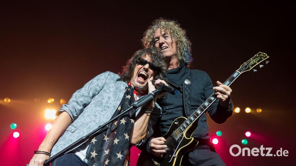 Die Band Foreigner will auf der Hochzeit von Taylor Swift und Travis Kelce auftreten. (Archivbild) Bild: picture alliance / Ralph Arvesen/ZUMA Wire/dpa