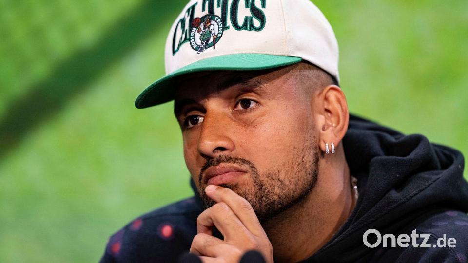Nick Kyrgios geht davon aus, dass er locker gegen Aryna Sabalenka gewinnen werde. Bild: Florian Eisele/AP/dpa