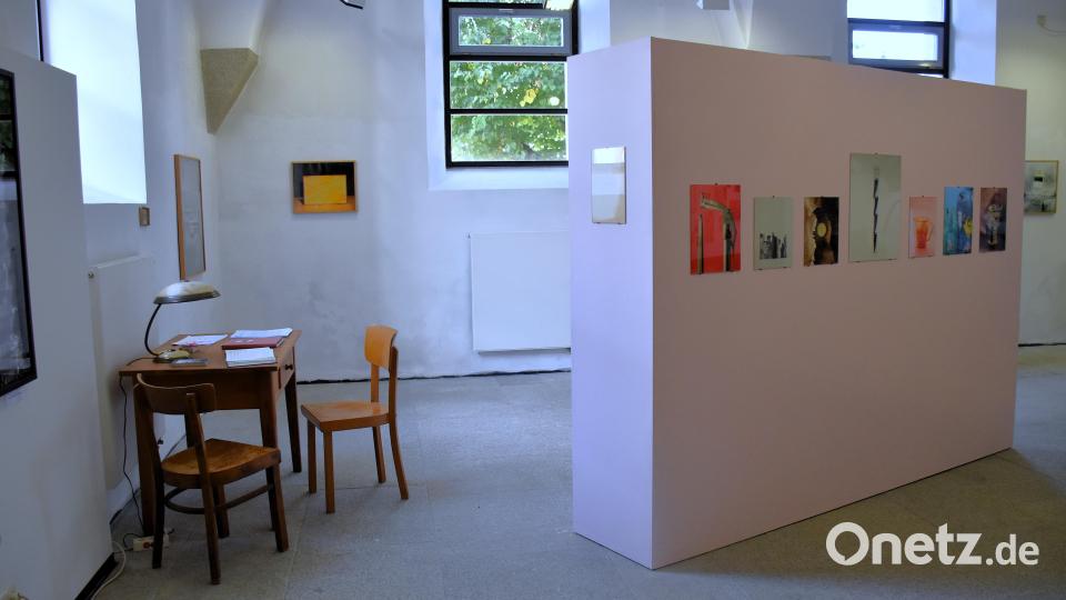 Wer das Knopfmuseum kennt und demnächst einmal wieder vorbeischaut, wird sich wundern. Im Erdgeschoss hat sich einiges getan. Ein großer Raum dient nun komplett den Kunstausstellungen und Veranstaltungen wie Workshops. Bild: ubb