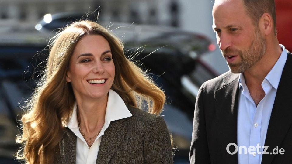 Kate zeigte sich erstmals in der Öffentlichkeit mit blonden Haaren. Bild: Eddie Mulholland/Pool Daily Telegraph/AP/dpa