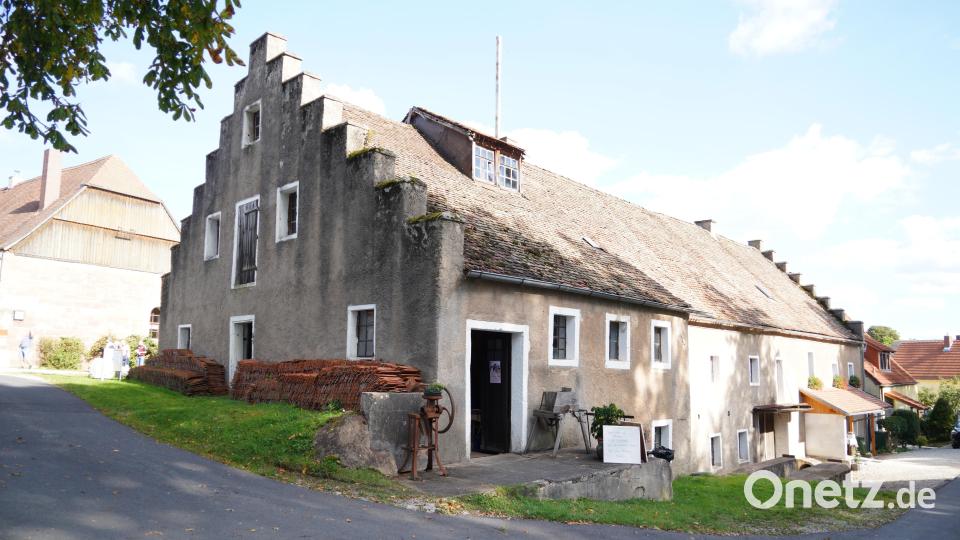 In der ehemaligen Mühle am Schlossgut Kaibitz findet am Sonntag, 7. September, eine Bilderausstellung statt. Bild: kaz