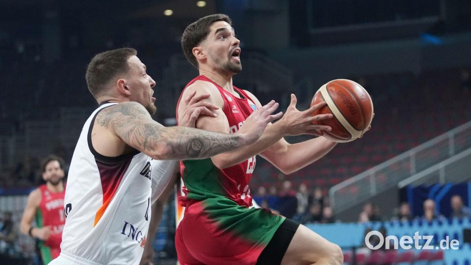 Deutschlands Basketballer hatten mit Portugal mehr Mühe als erwartet. Bild: Sergei Grits/AP/dpa